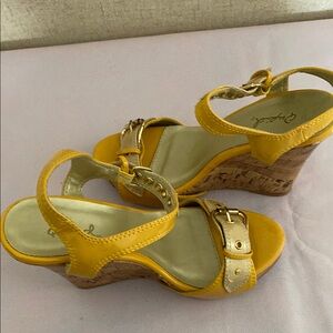 Apostrophe Yellow Gold Wedge Sandals with Metallic Accents